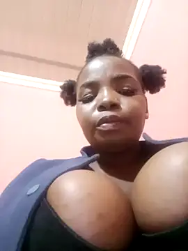 Snapshot of ShySexyBaddiexx chatting on 02/18/26, 11:33 ShySexyBaddiexx online show from 02/18/26, 11:33