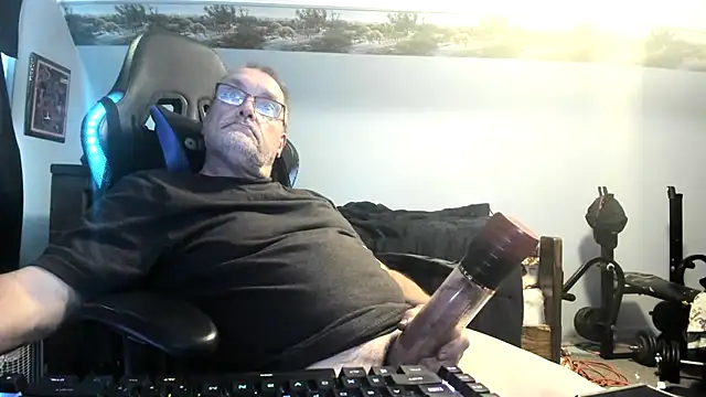 Snapshot of jimboaza123 chatting on 10/30/25, 06:41 jimboaza123 online show from 10/30/25, 06:41