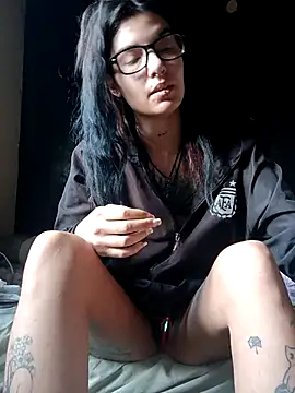 Darkw1tch online show from 10/13/25, 10:15