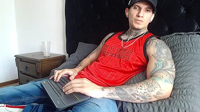 Shane Clay online show from 01/06/26, 06:44