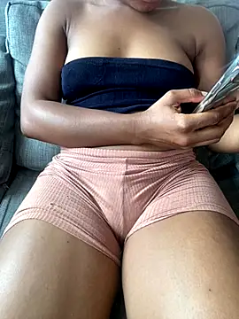 PrettyNina77 online show from 10/19/25, 12:28