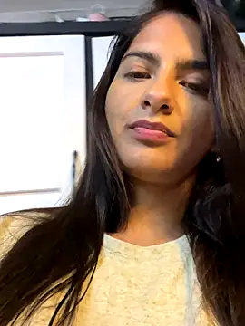 chicachocolate01 online show from 11/07/25, 06:46