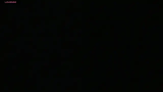 Snapshot of Aisha_Malek chatting on 02/13/26, 07:43 Aisha Malek online show from 02/13/26, 07:43