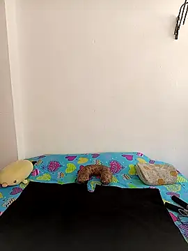 queemking online show from 03/22/26, 03:37