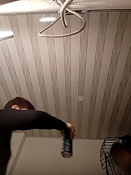 queemking online show from 04/17/26, 12:57