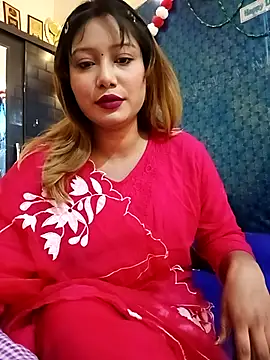 alexa cam44 online show from 10/18/25, 08:42