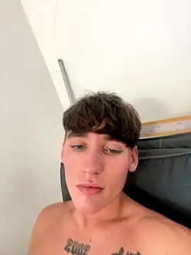 naughtyboy0124 online show from 12/03/25, 01:53