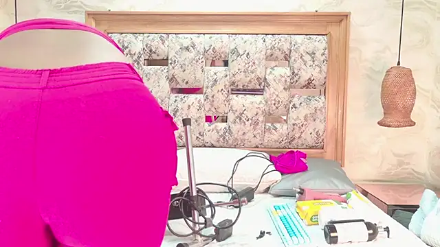 ZOLEY WATSON online show from 01/18/26, 03:10