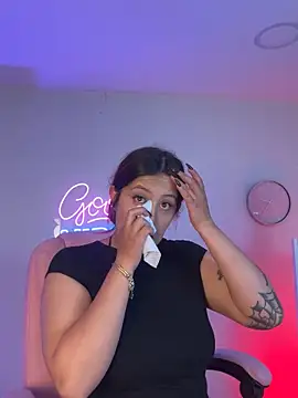 Aphriil   online show from 10/07/25, 12:35