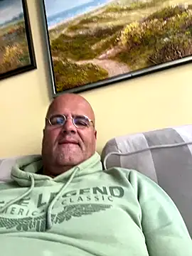 Renebisex online show from 10/26/25, 10:10