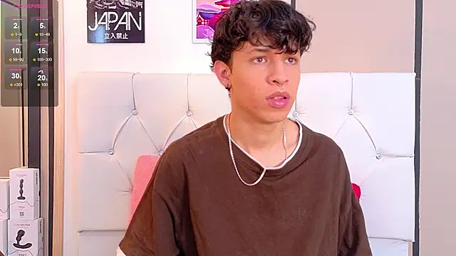 Axel  Evans online show from 11/14/25, 12:26