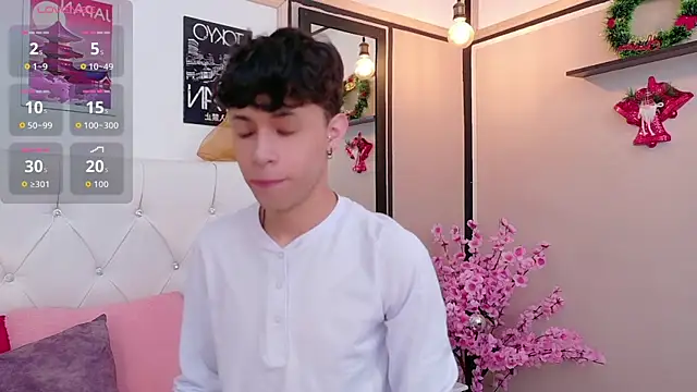 Axel  Evans online show from 12/22/25, 01:08