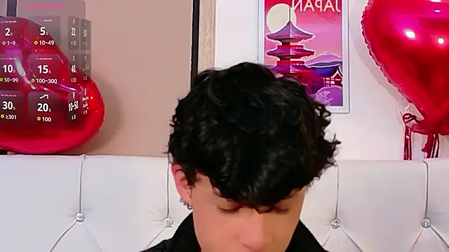 Axel  Evans online show from 03/05/26, 12:45