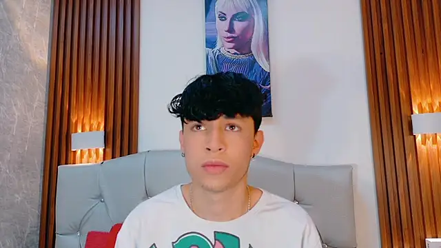 Axel  Evans online show from 05/01/26, 01:59