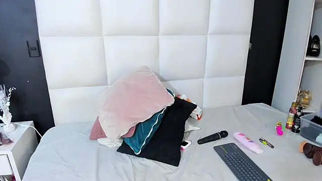 Gigi duran online show from 07/08/26, 12:31