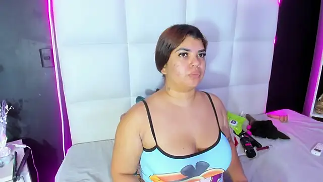 Gigi duran online show from 07/18/26, 11:58