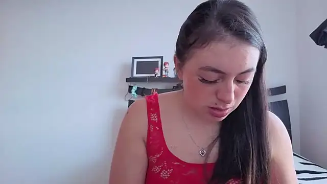 MiaKimky online show from 10/15/25, 07:25