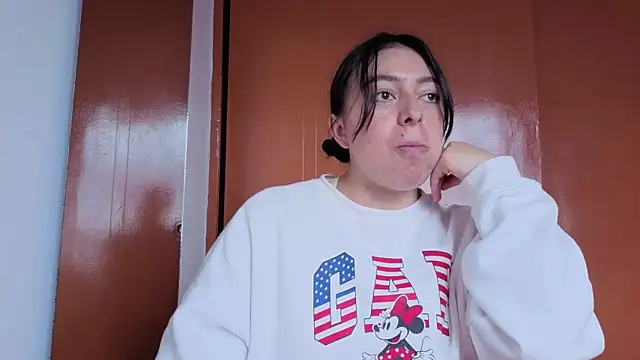 MiaKimky online show from 10/27/25, 04:33