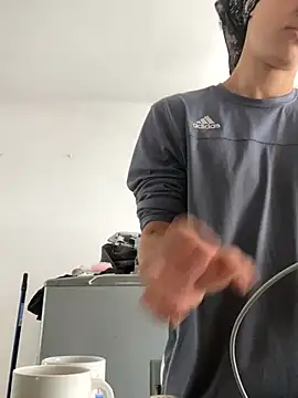 Snapshot of juliie_star chatting on 09/28/25, 03:50 juliie star online show from 09/28/25, 03:50