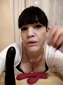 SarettaB90 online show from 02/09/26, 10:25