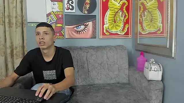 CattyANDnicky online show from 11/21/25, 12:15