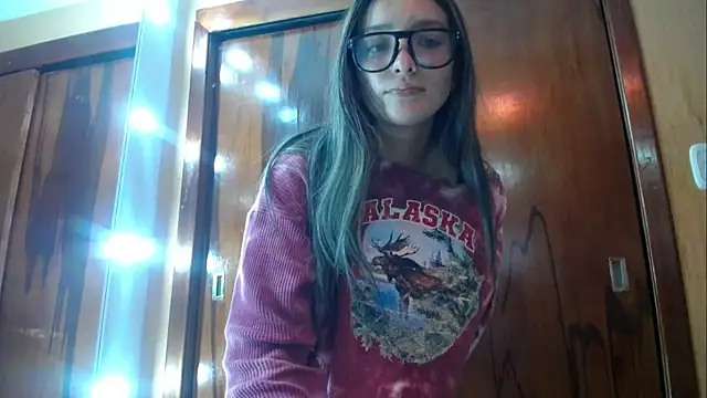 miss lilieth online show from 05/10/26, 02:11