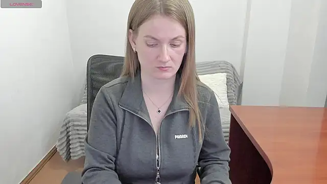Alisha Skyes online show from 05/03/26, 05:52