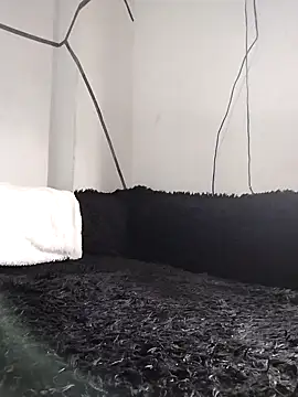 Snapshot of ChloeRaviss chatting on 11/25/25, 12:38 ChloeRaviss online show from 11/25/25, 12:38