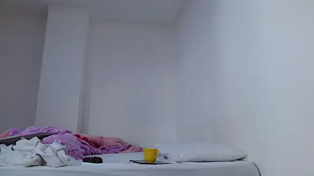 isabel 24 gil online show from 03/07/26, 12:24