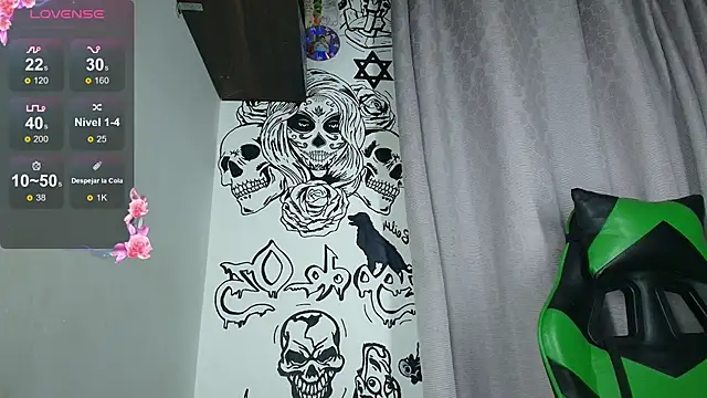 ImSophieFox online show from 08/06/26, 03:52