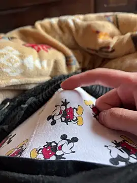 rrrrrriyyffhyeeee online show from 04/05/26, 02:20