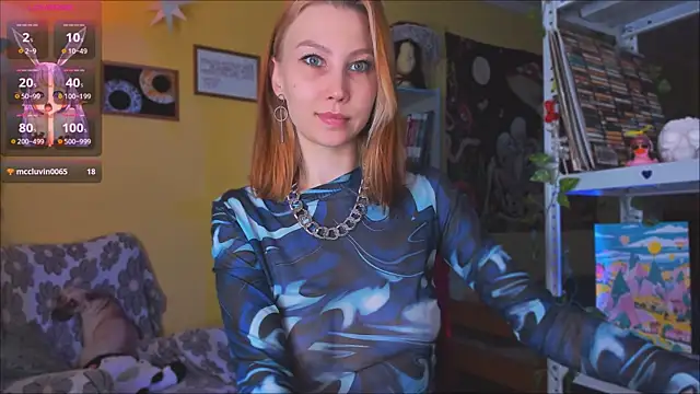 Snapshot of Nicole_matt chatting on 09/18/25, 02:35 Nicole matt online show from 09/18/25, 02:35