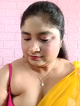 hornyriyanka online show from 04/19/26, 02:55