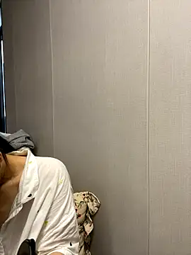 haiyan125216 online show from 09/15/25, 07:19