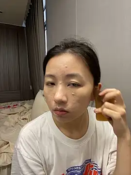 haiyan125216 online show from 10/19/25, 04:13