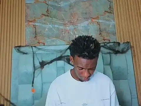 pipedark  online show from 10/18/25, 03:53