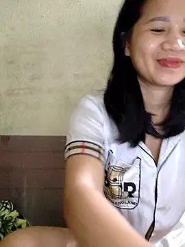 Snapshot of Maria2299 chatting on 09/18/25, 10:01 Maria2299 online show from 09/18/25, 10:01