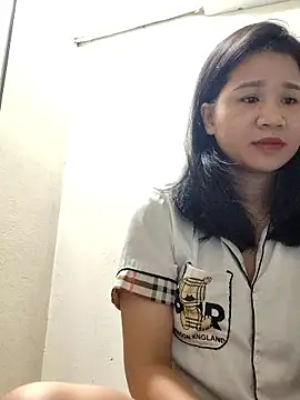 Snapshot of Maria2299 chatting on 09/21/25, 07:04 Maria2299 online show from 09/21/25, 07:04