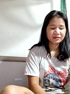 Snapshot of Maria2299 chatting on 10/08/25, 06:00 Maria2299 online show from 10/08/25, 06:00