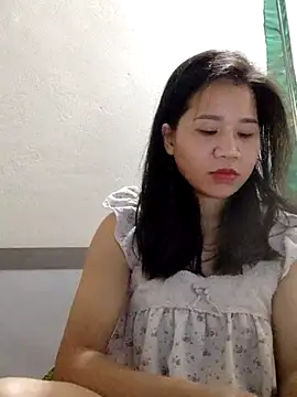 Snapshot of Maria2299 chatting on 10/16/25, 03:46 Maria2299 online show from 10/16/25, 03:46