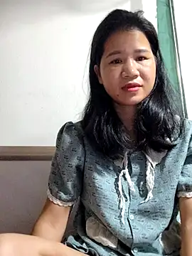 Snapshot of Maria2299 chatting on 10/20/25, 07:47 Maria2299 online show from 10/20/25, 07:47