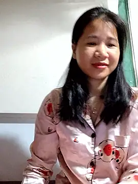 Snapshot of Maria2299 chatting on 11/12/25, 07:13 Maria2299 online show from 11/12/25, 07:13