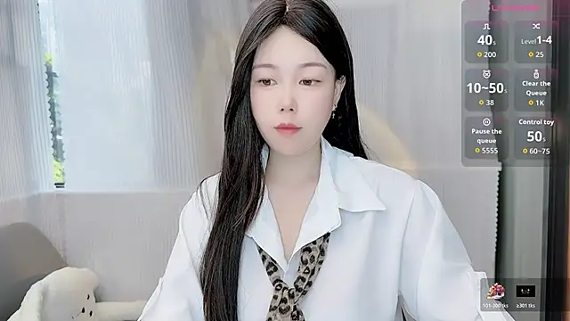 Bella Ava online show from 11/08/25, 08:14