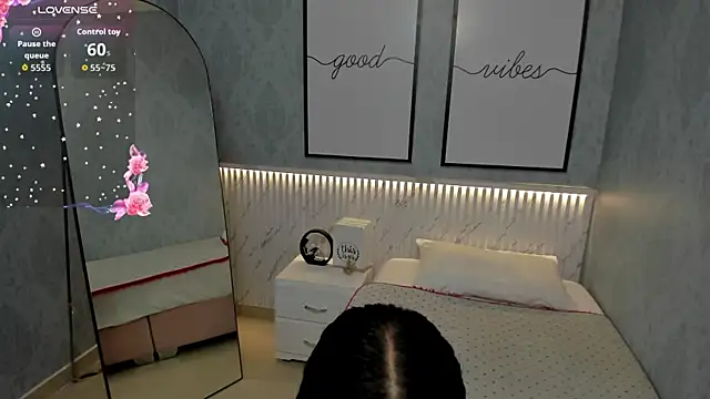 Ximenahott  online show from 09/20/25, 10:05