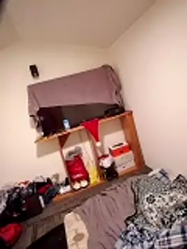 uratre online show from 12/16/25, 07:57