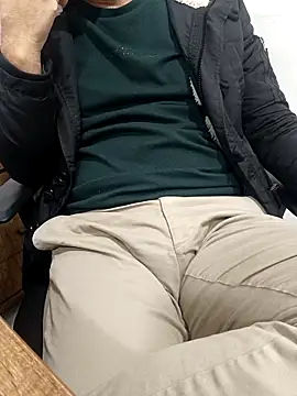 Yaman 33 online show from 02/19/26, 06:09