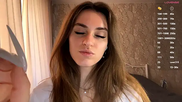 miainheat online show from 10/08/25, 08:34