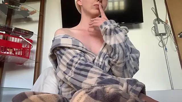 nyxofempusa online show from 02/09/26, 09:19