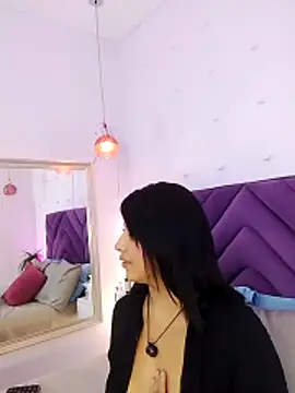 Snapshot of Kaylachannell chatting on 04/21/26, 03:46 Kaylachannell online show from 04/21/26, 03:46