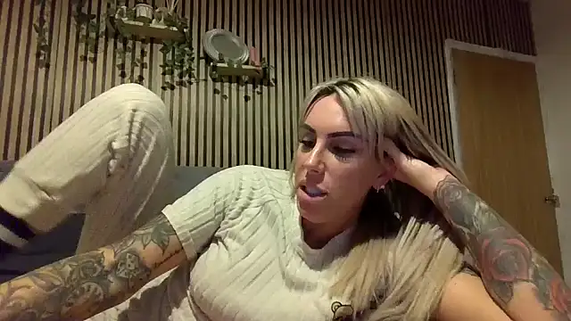 poppyinga1 online show from 03/05/26, 09:55